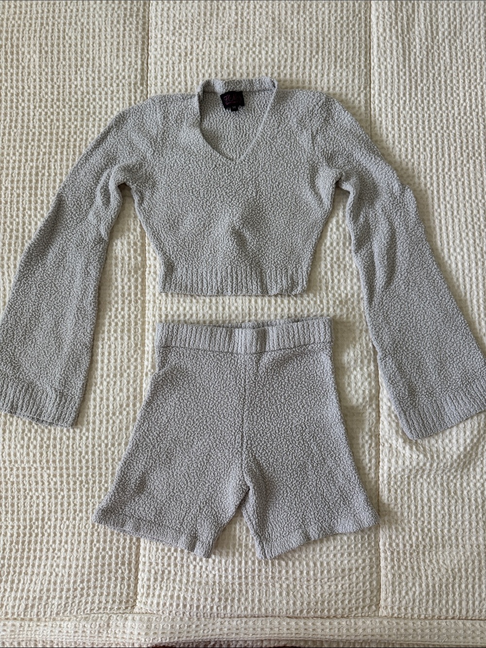 Hot Miami Styles cozy 2 piece crop sweater and high waste shorts